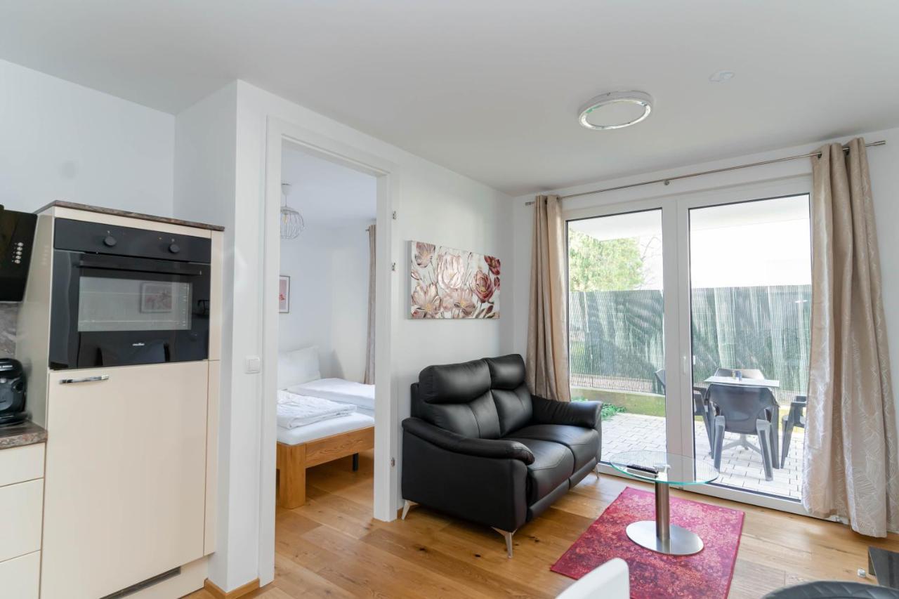 Modern Apartment With Tiny Garden Near City Center Виена Екстериор снимка